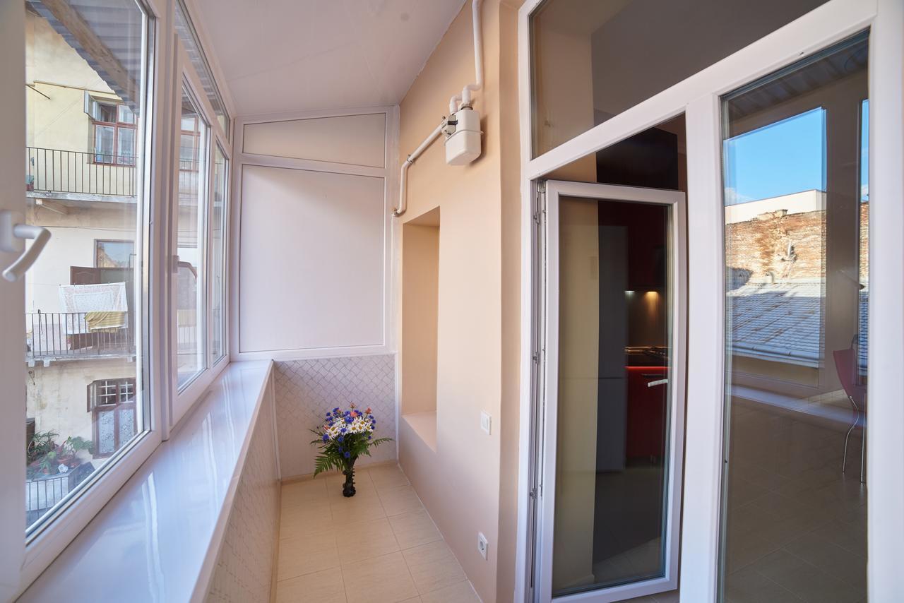 2 Bedrooms Apartment 150M From Opera House Λβιβ Εξωτερικό φωτογραφία