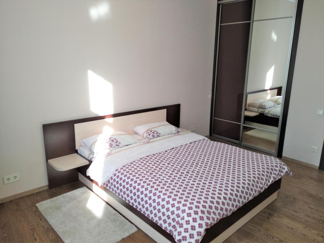 2 Bedrooms Apartment 150M From Opera House Λβιβ Εξωτερικό φωτογραφία