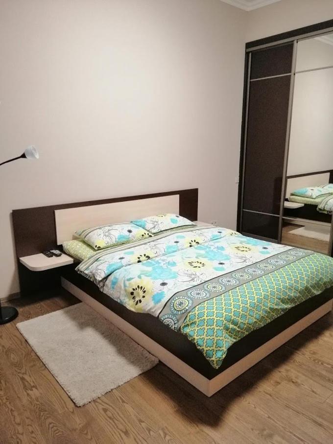 2 Bedrooms Apartment 150M From Opera House Λβιβ Εξωτερικό φωτογραφία