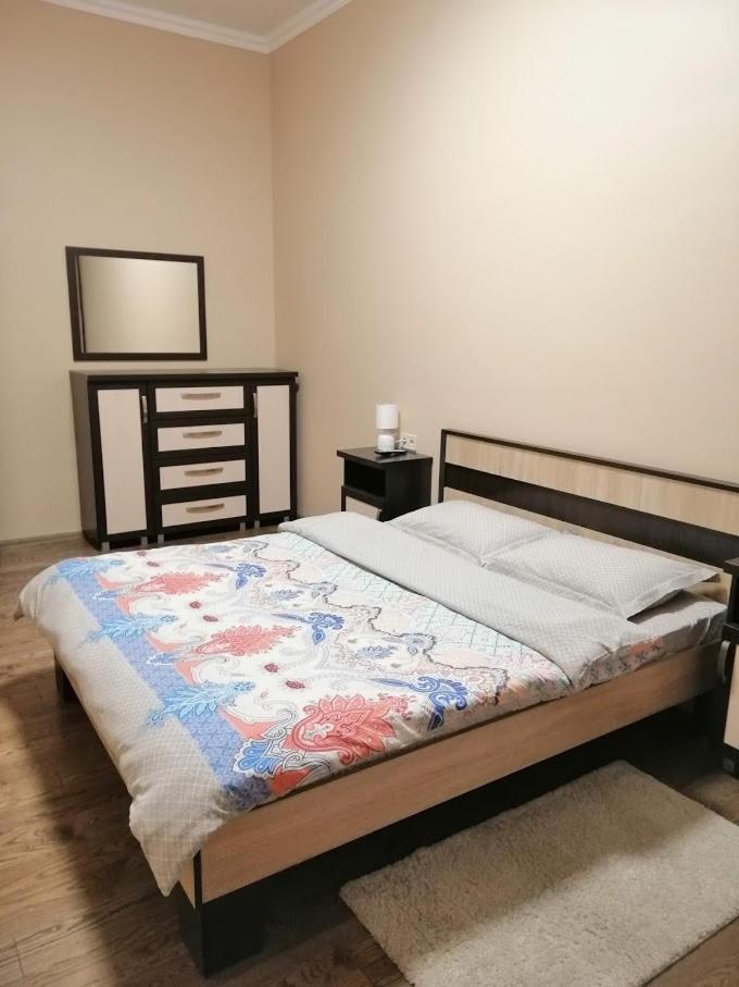 2 Bedrooms Apartment 150M From Opera House Λβιβ Εξωτερικό φωτογραφία